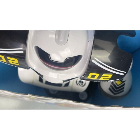 SHARPER IMAGE RC Robot Combat White & Red 2 Players - Picture 4 of 15